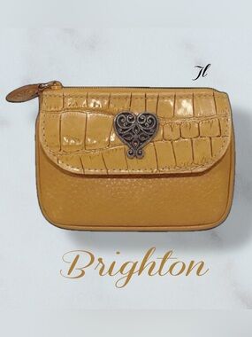 BRIGHTON Vintage Textured Leather Coin Purse and ID holder